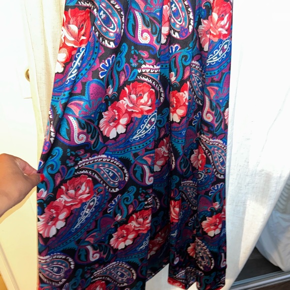 Olga Multicolor Patterned Garment - Picture 4 of 7